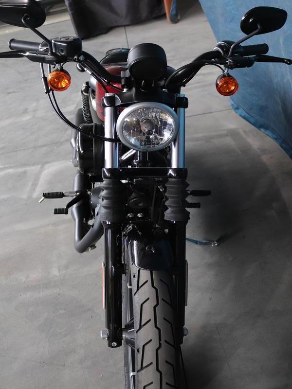 Harley Davidson Sportster XL883N Iron 883