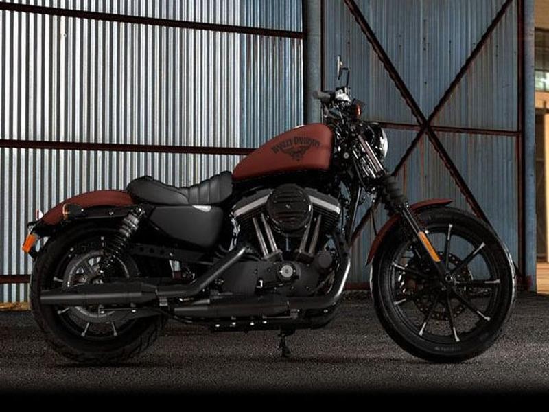 Harley Davidson Sportster XL883N Iron 883