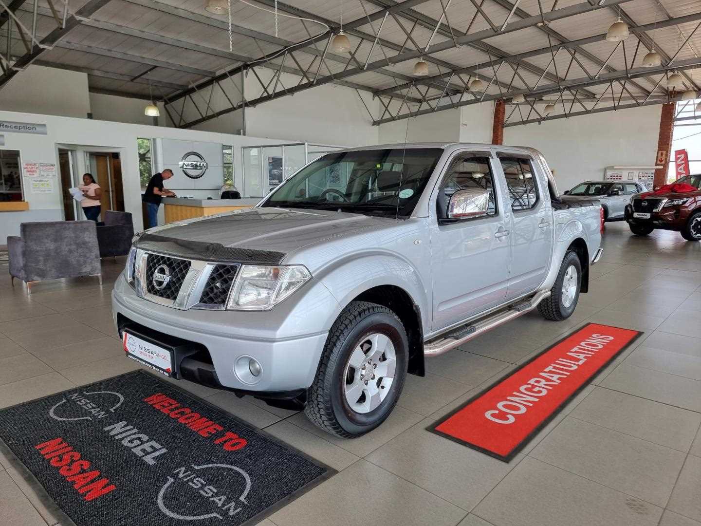 Nissan N72 2.5dCi 4×2 D/C XE for Sale in South Africa