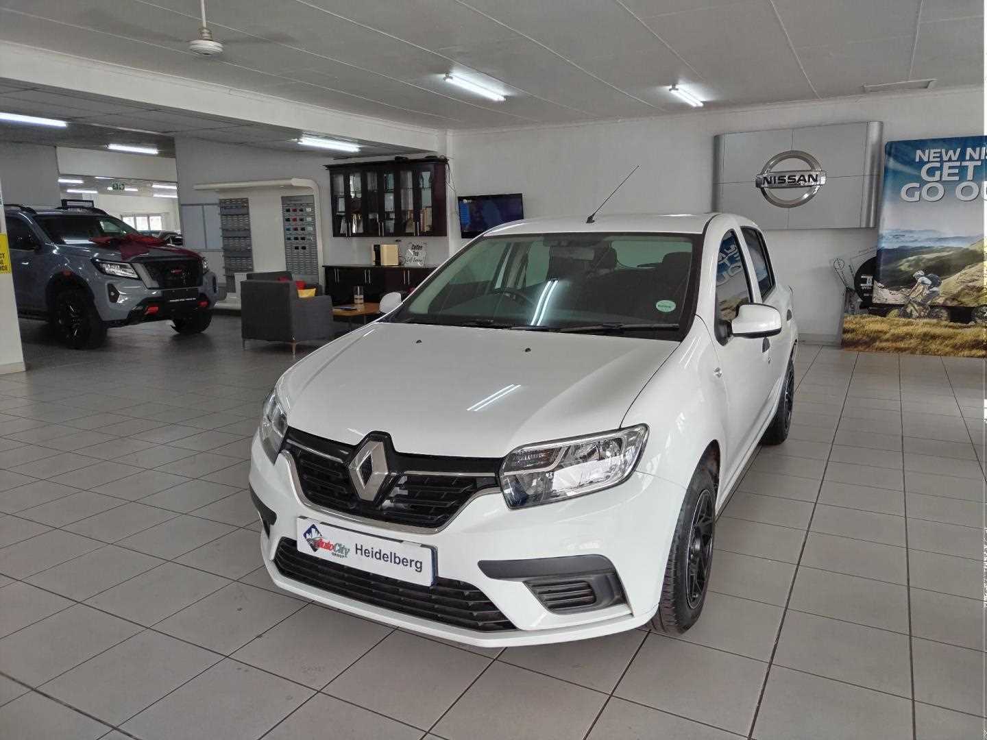 Renault SANDERO 900 T EXPRESSION for Sale in South Africa
