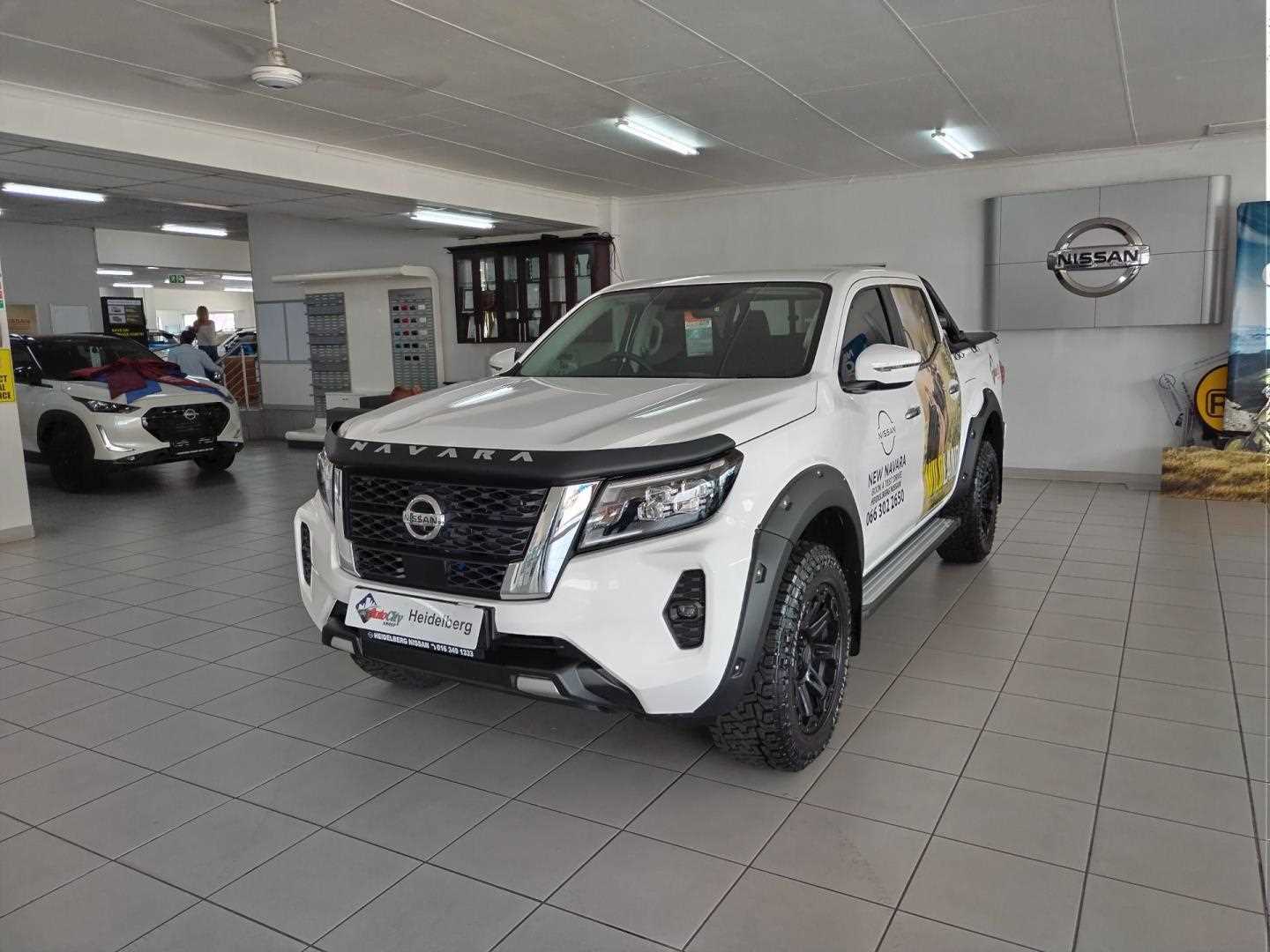 Nissan 2.5D LE AT DC for Sale in South Africa