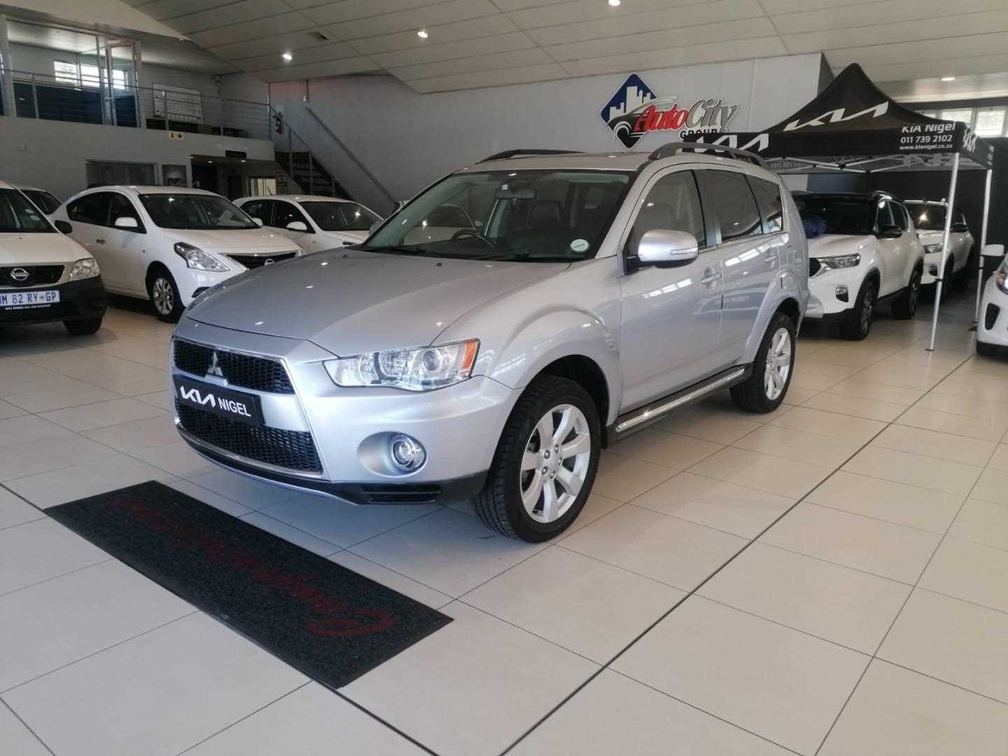 MITSUBISHI OUTLANDER 2.4 GLS A/T for Sale in South Africa