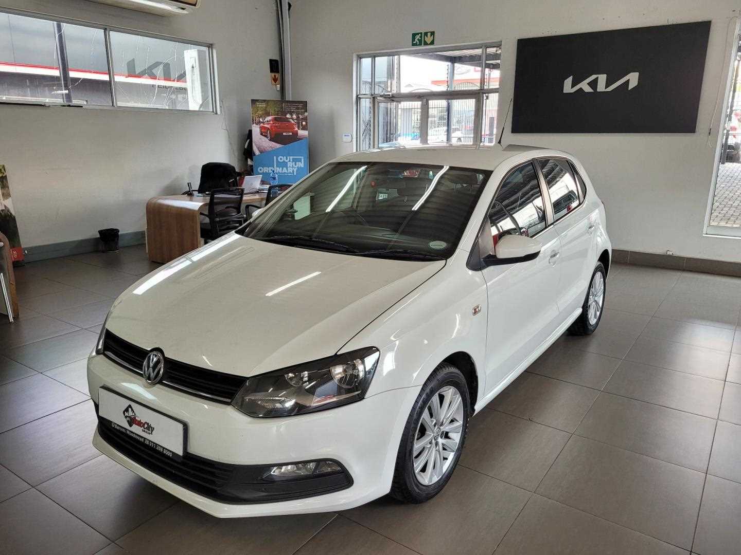Volkswagen POLO VIVO 1.4 COMFORTLINE (5DR) for Sale in South Africa